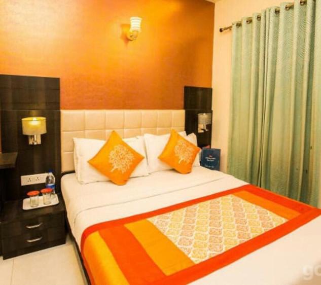 Hotel Avenue Near T-2 International Airport Mumbai Exterior foto